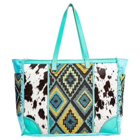 Myra Bag Handmade Tonga Weekender Bag Upcycled Canvas & Cowhide Leather - Picture 8 of 10